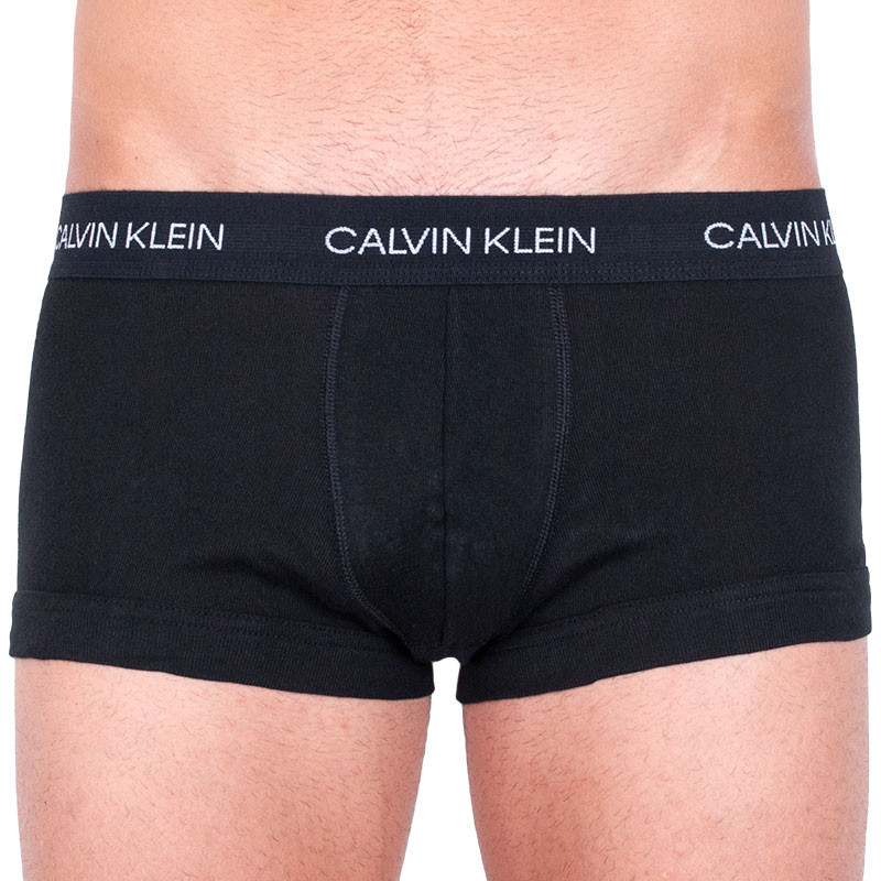 Pánské boxerky Calvin Klein černé (NB1811A-001) S Možnost vrácení zboží do 120 dnů!⭐