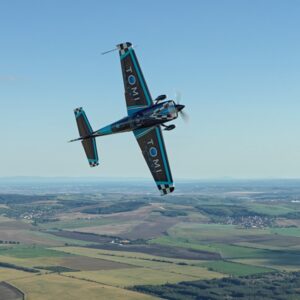 Zážitek - Akrobatický let letadlem Extra 330LT Jihomoravský kraj