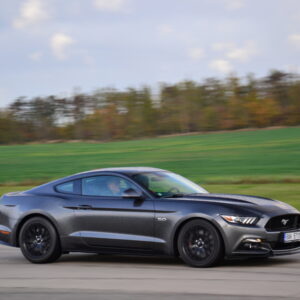 Alternative view of Zážitek - Škola smyku ve Fordu Mustang GT Středočeský kraj